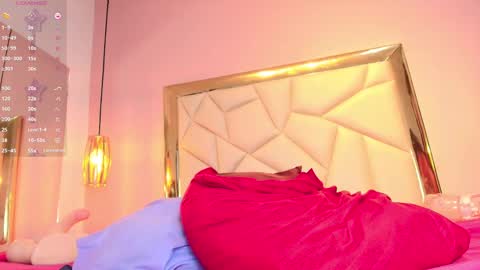 melissabloomm online show from February 25, 5:04 pm