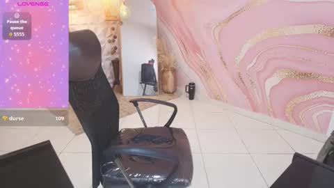 MELISSA online show from October 18, 8:59 am