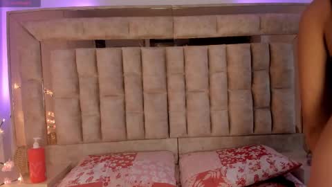 melissalove3 online show from December 2, 3:56 am