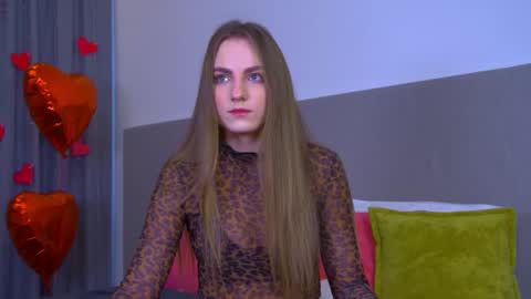 MelissaBerry online show from February 24, 7:44 am