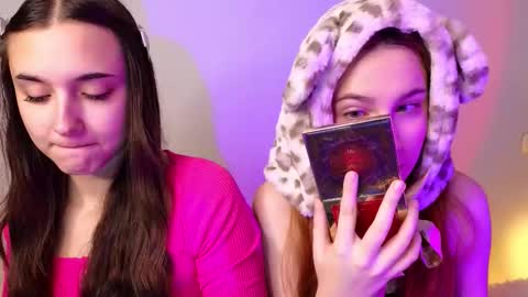 Mel online show from November 26, 12:17 pm