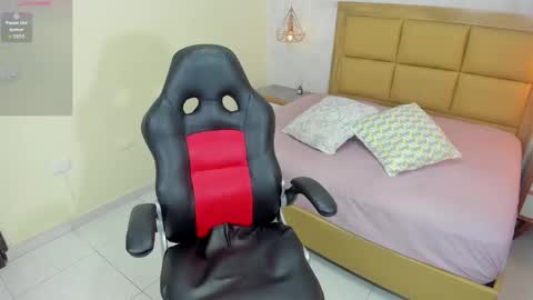    online show from September 23, 7:39 pm