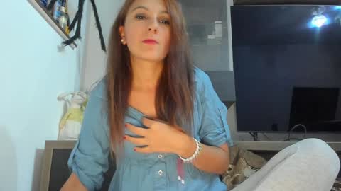 MellyMell  online show from September 12, 6:41 pm