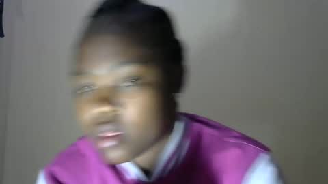 Snapshot of mellcy chatting on January 18, 7:15 pm mell online show from January 18, 7:15 pm