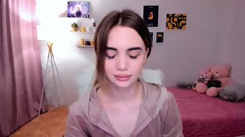 Tessa online show from February 26, 9:27 pm