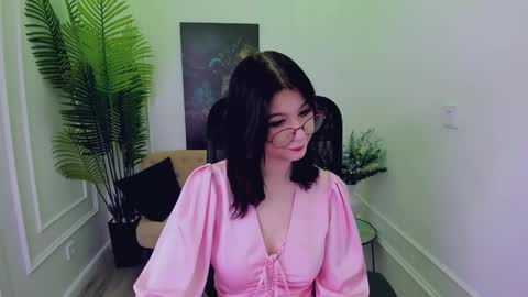 mellsawertyq online show from September 21, 11:23 am