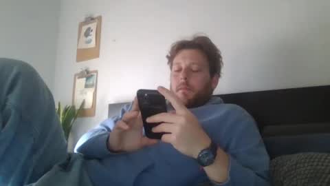 Snapshot of memo20cm chatting on February 21, 9:56 am memo20cm online show from February 21, 9:56 am