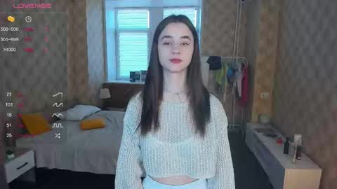 Julie online show from November 5, 9:20 am