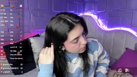    online show from January 8, 10:48 pm