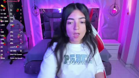    online show from January 15, 6:51 pm