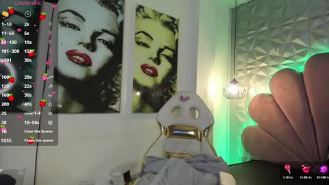    online show from January 31, 7:18 pm