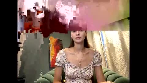 Snapshot of meralynn chatting on November 25, 10:37 am LEVA online show from November 25, 10:37 am