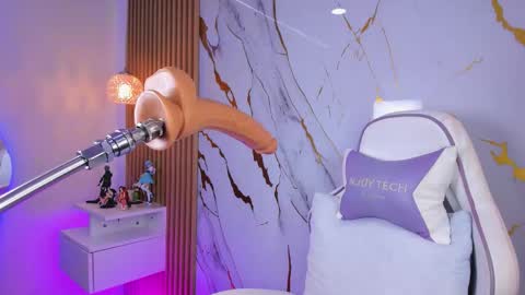 meridacute_ online show from October 15, 8:09 pm