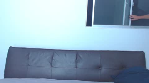 MeridandWither online show from January 27, 10:49 am