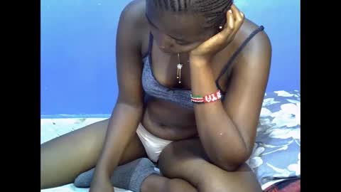 merlin_queen online show from October 4, 5:44 pm