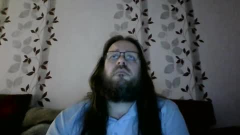 ask me online show from December 31, 4:04 pm