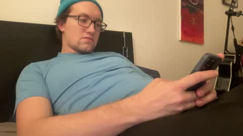 metallica92786 online show from December 17, 12:23 am