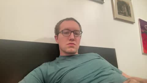 metallica92786 online show from February 11, 3:50 am