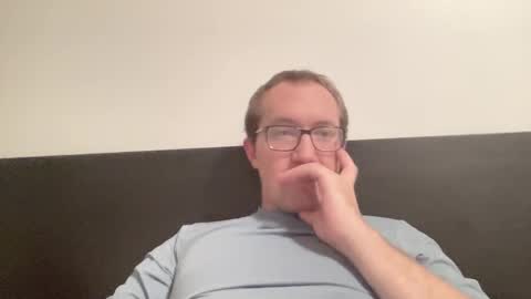 metallica92786 online show from October 17, 3:53 am