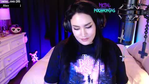 Snapshot of metalpocahotass chatting on September 9, 11:37 pm MetalPocahotass online show from September 9, 11:37 pm