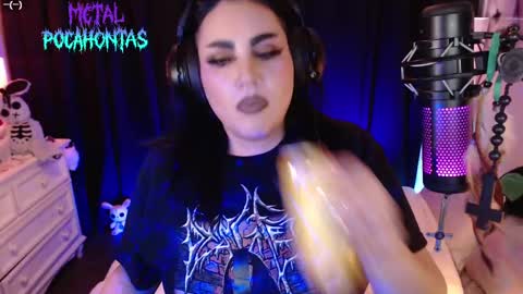 Snapshot of metalpocahotass chatting on October 21, 11:05 pm MetalPocahotass online show from October 21, 11:05 pm