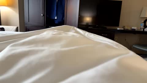 Snapshot of metter26 chatting on February 7, 9:15 pm atx guy online show from February 7, 9:15 pm