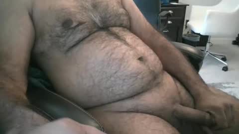 Snapshot of metter26 chatting on October 2, 7:43 pm atx guy online show from October 2, 7:43 pm