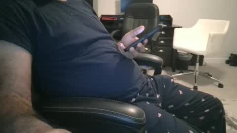 Snapshot of metter26 chatting on December 14, 3:01 am atx guy online show from December 14, 3:01 am