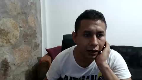 Snapshot of mexatre chatting on February 24, 3:23 am mexatre online show from February 24, 3:23 am