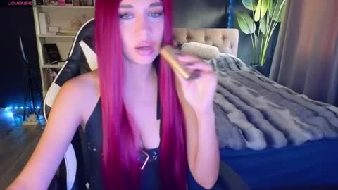 Snapshot of mezzalunaa chatting on October 5, 6:01 am vollmond online show from October 5, 6:01 am