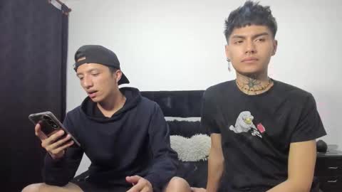 Snapshot of mhatias_ chatting on September 16, 2:01 am MATHIAS online show from September 16, 2:01 am