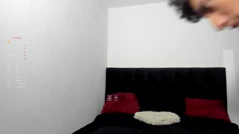 Snapshot of mhatias_ chatting on December 14, 4:51 am MATHIAS online show from December 14, 4:51 am