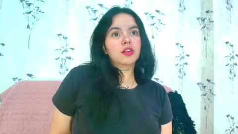 Mia  online show from March 11, 12:06 pm