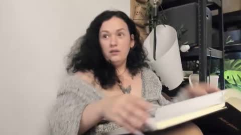 MIA online show from December 2, 9:43 pm