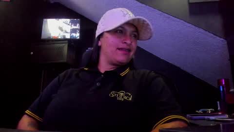 Snapshot of mia_daniela_ chatting on September 17, 10:55 pm Mia daniela online show from September 17, 10:55 pm