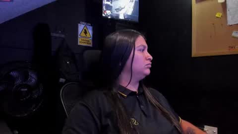 Snapshot of mia_daniela_ chatting on September 25, 11:08 pm Mia daniela online show from September 25, 11:08 pm