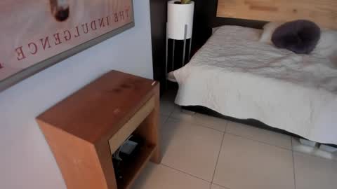 Val  online show from September 11, 11:32 am