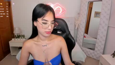    online show from January 11, 12:40 pm