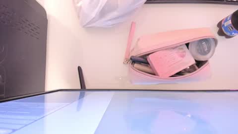    online show from September 25, 12:09 pm