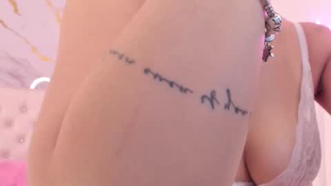    online show from October 15, 12:27 pm