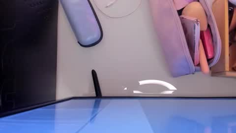    online show from November 21, 12:15 pm