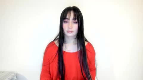 mia kaneee online show from November 20, 11:59 pm