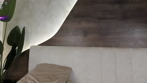 mia_lacy online show from January 10, 10:25 pm