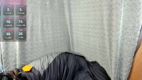 mia_lores online show from September 12, 8:36 am