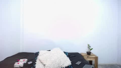 ---Mia--- online show from October 14, 3:18 am