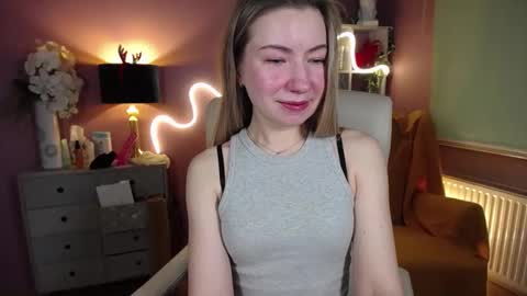 Mia online show from January 10, 7:57 am