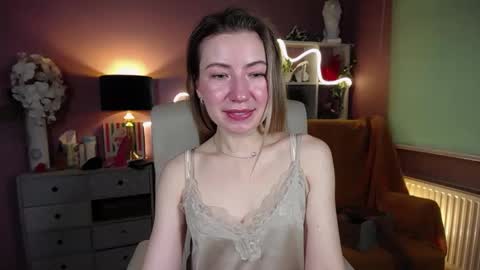 Mia online show from January 25, 12:37 pm