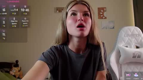   online show from September 12, 2:50 pm