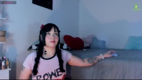 Mia  online show from November 3, 2:24 am