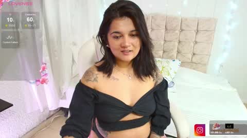 Mia  online show from September 26, 2:48 am